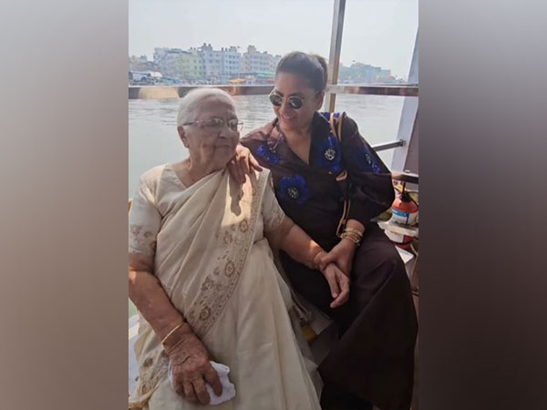 Archana Puran Singh with mother (Photo/instagram/archanapuransingh)