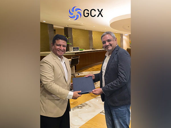 Sudhir Kunder, DE-CIX and Vineet Verma, GCX