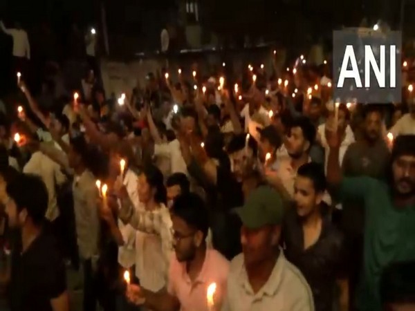 UPPSC Candidates hold candlelight march in Prayagraj (Photo/ANI)