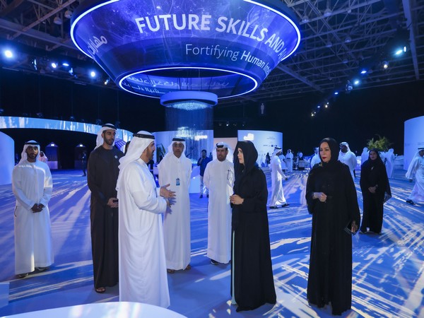 Latifa bint Mohammed inaugurates 9th Knowledge Summit (Image/WAM)