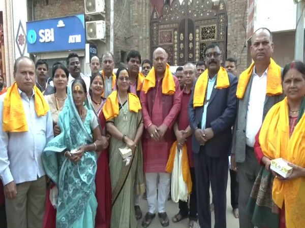 Cabinet members of Nepal's Madhesh province at Ayodhya (Image/ANI)