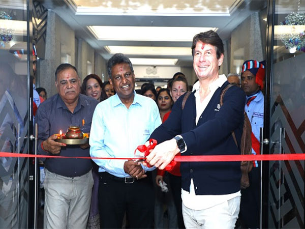 Inauguration by Stefan Borgas, CEO, and Parmod Sagar, President – India, West Asia & Africa, RHI Magnesita