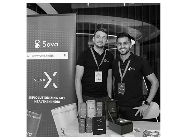 Sova X provides a microbiome test, expert consultation, and three months of tailored supplements to optimize digestion, boost metabolism, and balance mood. 