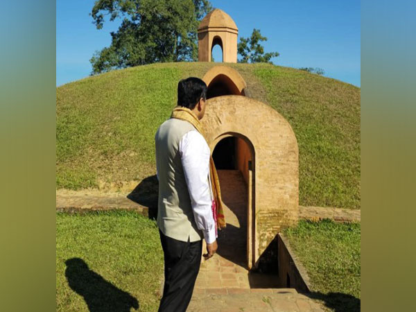 Union Minister Sarbananda Sonowal visits the Charaideo Maidam (Photo/X: @sarbanandsonwal) 