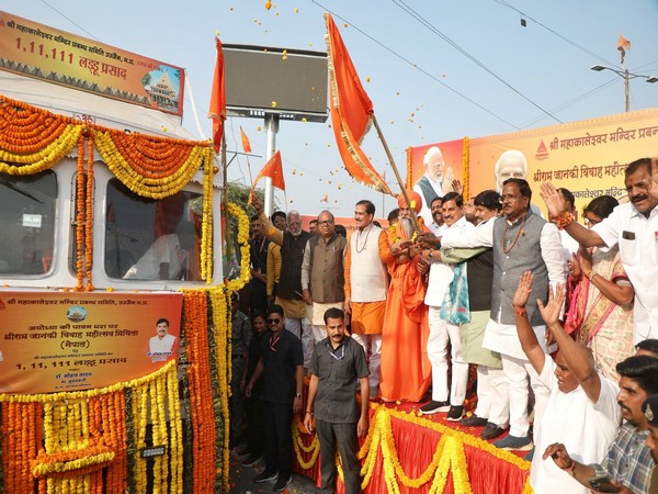 Madhy Pradesh CM Mohan Yadav flagging off Laddu rath (Photo/X @DrMohanYadav51)