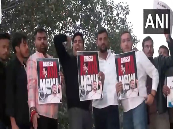 Student's union holds protest against Gautam Adani (Photo/ANI)