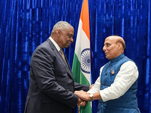Defence Minister Rajnath Singh meets US Secretary of Defense Lloyd J Austin on sidelines of 11th ASEAN Defence Ministers’ Meeting-Plus in Lao PDR (Pic/@rajnathsingh)