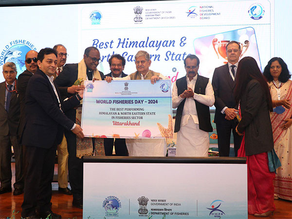 Uttarakhand recieves Best State Award in fisheries development. (Photo/ X @ukcmo)