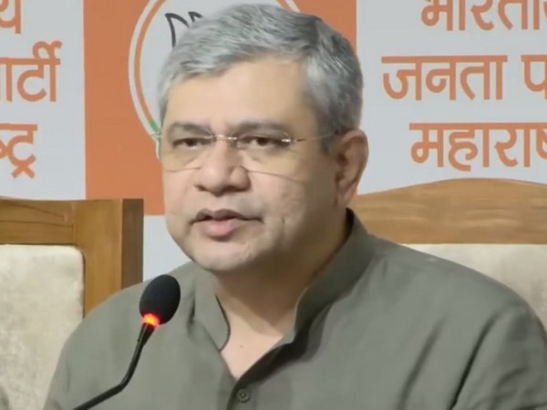 Union Minister Ashwini Vaishnaw (File Photo/@AshwiniVaishnaw)