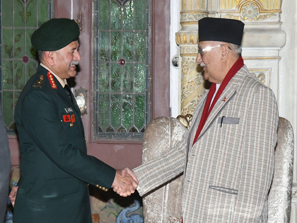 Indian Army Chief General Upendra Dwivedi and Nepali PM KP Sharma Oli (Photo/Nepal Army)