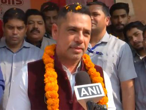 Priyanak Gandhi Vadra's husband and businessman Robert Vadra (Photo/ANI)