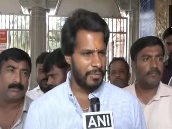 NDA candidate Nikhil Kumaraswamy (File Photo/ANI)