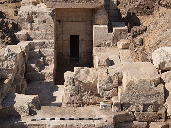 Archaeologists uncover remains of a Ptolemaic temple in Sohag, Egypt. (Photo: WAM)