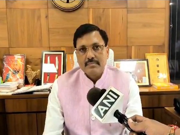  Moradabad Police Commissioner Aunjaneya Kumar Singh  (Photo/ANI)