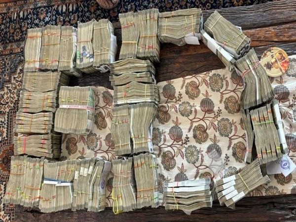 Unaccounted cash seized by ED. (Photo: ED) 