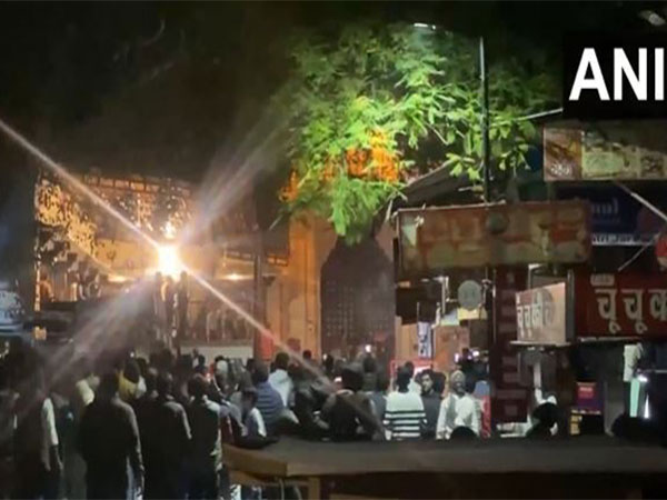 Stones were pelted outside City Palace in Udaipur (Photo/ANI)