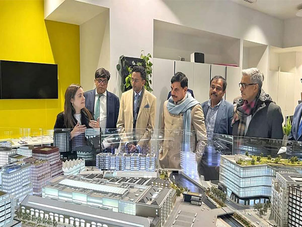 MP CM Mohan Yadav engaged in discussions (Photo/X@MP_MyGov)