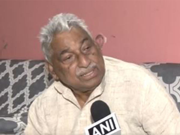 LoP Uttar Pradesh Assembly and Samajwadi Party leader, Mata Prasad Pandey (Photo/ANI)