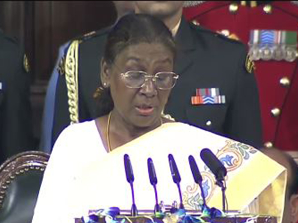  Droupadi Murmu, President of India (Photo/ @rashtrapatibhvn)