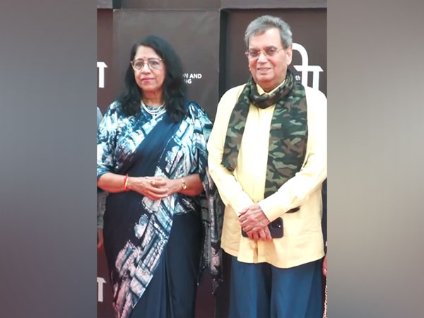 Subhash Ghai, Kavita Krishnamurthy  (Image source/ANI) 