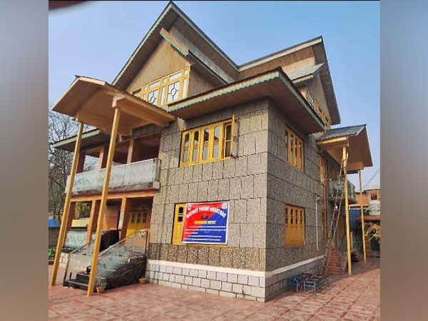 Anantnag police attach property worth Rs 2 cr under NDPS Act (Photo/ANI)