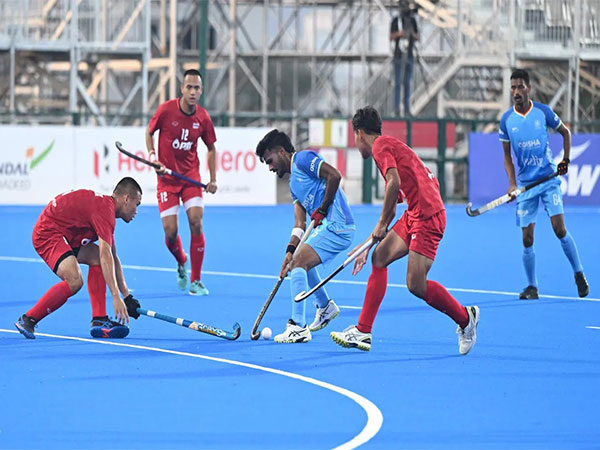 India and Thailand players in action. (Picture: Hockey India)