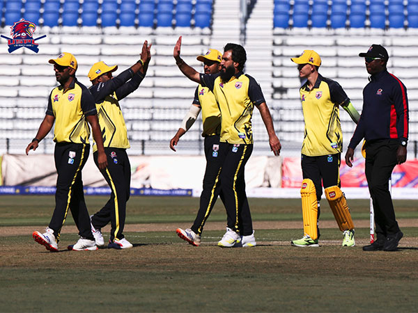 New York Cowboys team celebrate after victory in United States Premier League season 3 (Image: USPL)