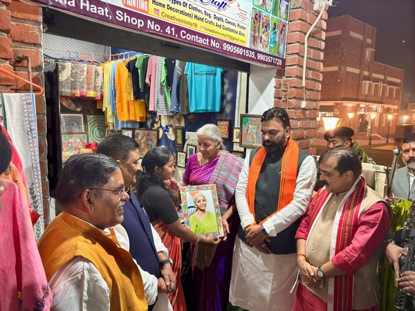 Union Miniter NIrmala Sitharaman (Photo/@nsitharamanoffc)