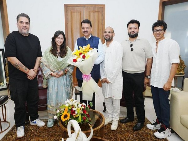 Producer Ektaa Kapoor and minister Devendra Fadnavis (Image source: Instagram @ektarkapoor)