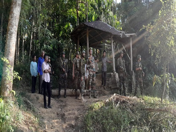 Assam Rifles undertakes area domination and santitation operation in Jiribam (Photo/Assam Rifles)
