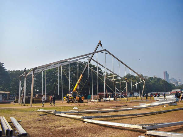 Preparations Underway for oath taking ceremony at Azad Maidan(Photo/ANI)