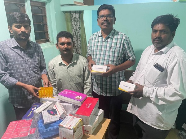 DCA officials with quack Banothu Srinu (Photo/ANI)