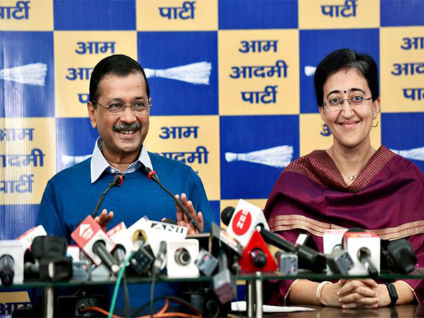 Arvind Kejriwal and Atishi. (File Photo/ANI)