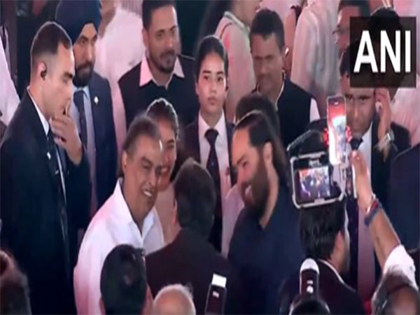 Mukesh Ambani along with Anant Ambani and Radhika Merchant (Photo/ANI)