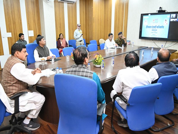 MP CM Mohan Yadav reviewing the preparation of Regional Industry Conclave from Ujjain (Photo/CMO)