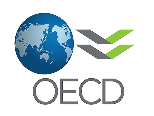 OECD projects Austria's economy to recover gradually by 2025. (Photo: WAM)
