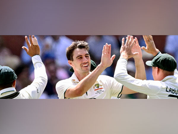 Pat Cummins celebrating with teammates (Photo: ICC) 