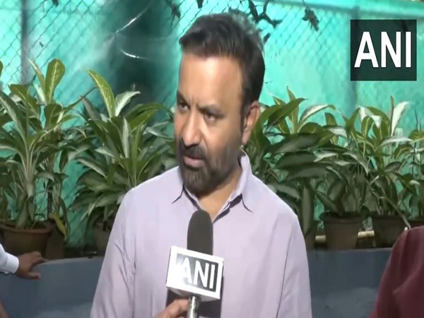Karnataka Labor Minister Santosh S Lad (Photo/ANI)