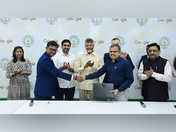 N Chandrababu Naidu, CM, Andhra Pradesh along with other officials (Photo/@ncbn)