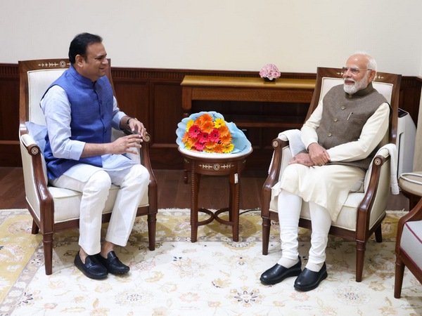 Rahul Narwekar with Prime Minister Modi (Photo: Rahul Narwekar/X)
