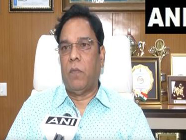  Mumbai's IMD Director, Sunil Kamble (Photo/ANI)