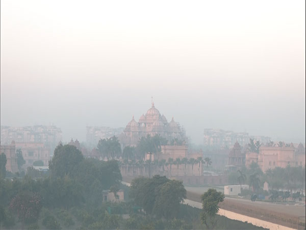 Visuals of Akshardam in early hours (Photo/ANI)