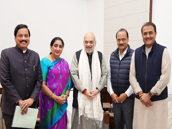 Mahayuti leaders with Union Home Minister Amit Shah (Photo/@praful_patel)