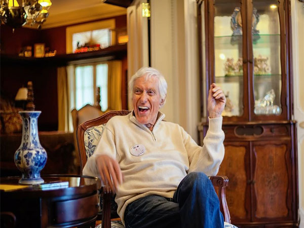 Actor Dick Van Dyke (Image source: Instagram/@official_dick_van_dyke)