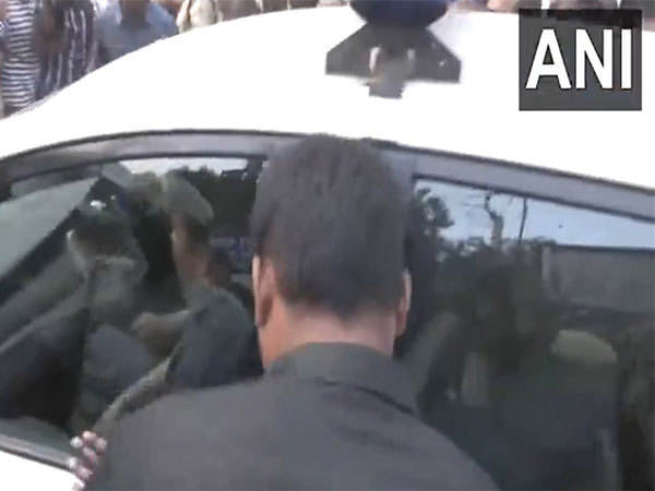 Allu Arjun being taken to custody from the court (Photo/ANI)