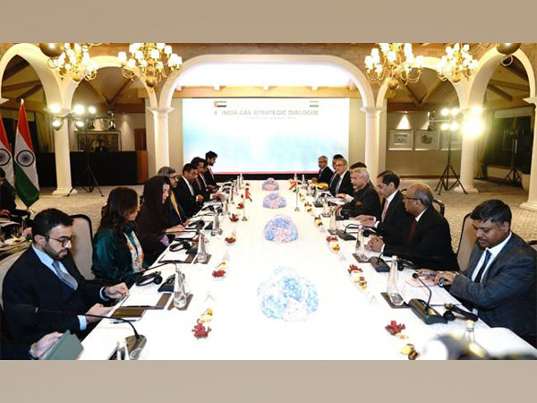 External Affairs Minister, S Jaishankar and Deputy Prime Minister and Minister of Foreign Affairs of UAE, Abdullah Bin Zayed Al Nahyan (Image/MEA)