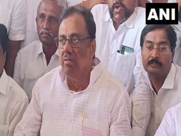 Former Tamil Nadu Congress President EVKS Elangovan (File photo/ANI)