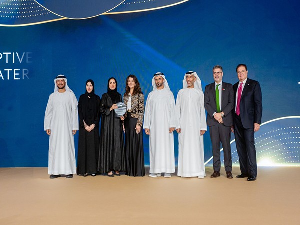 Department of Energy- Abu Dhabi wins Visionary Leadership Award as IDRA World Congress 2024 concludes (Photo/WAM)