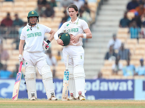 Sune Luus (L) and Laura Wolvaardt (R) (Photo: South Africa Cricket/X)