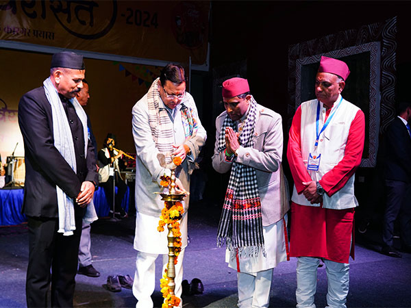 Uttarakhand CM Pushkar Singh Dhami participates in 'Uttarakhand Lok Virasat' program (Photo/CMO)